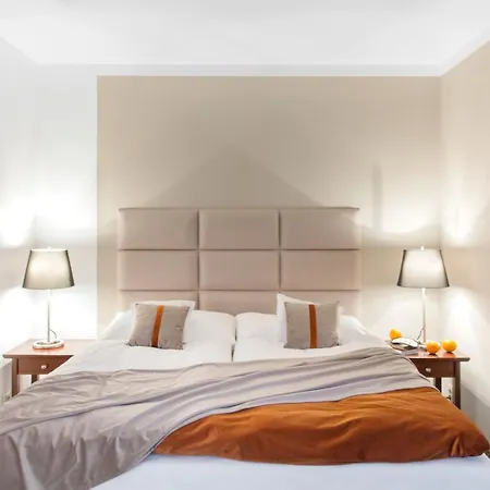 Boutique Bristol Hotel 4*