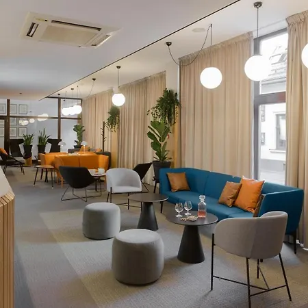 Отель Boutique Bristol 4*