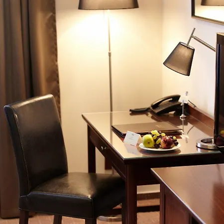 Boutique Bristol Отель 4*