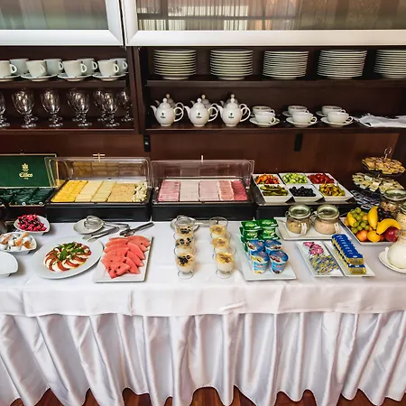 Boutique Bristol Отель