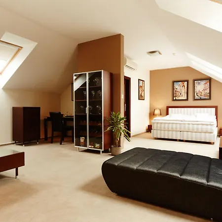 Boutique Bristol 4* Кошице