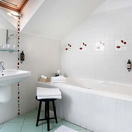 Boutique Bristol Hotel