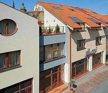 Boutique Bristol Hotel